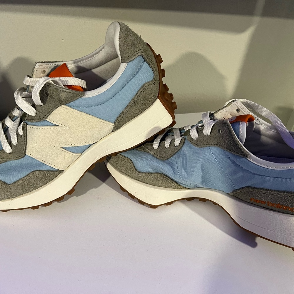 Stylish 327’s